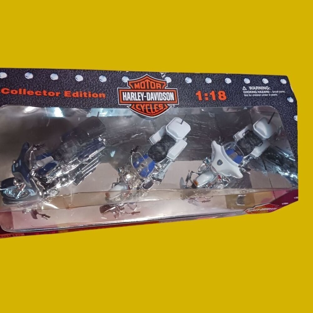 Harley-Davidson Collector Edition 1:18 Scale Police Motorcycles Maisto Series 3 - Picture 7 of 12